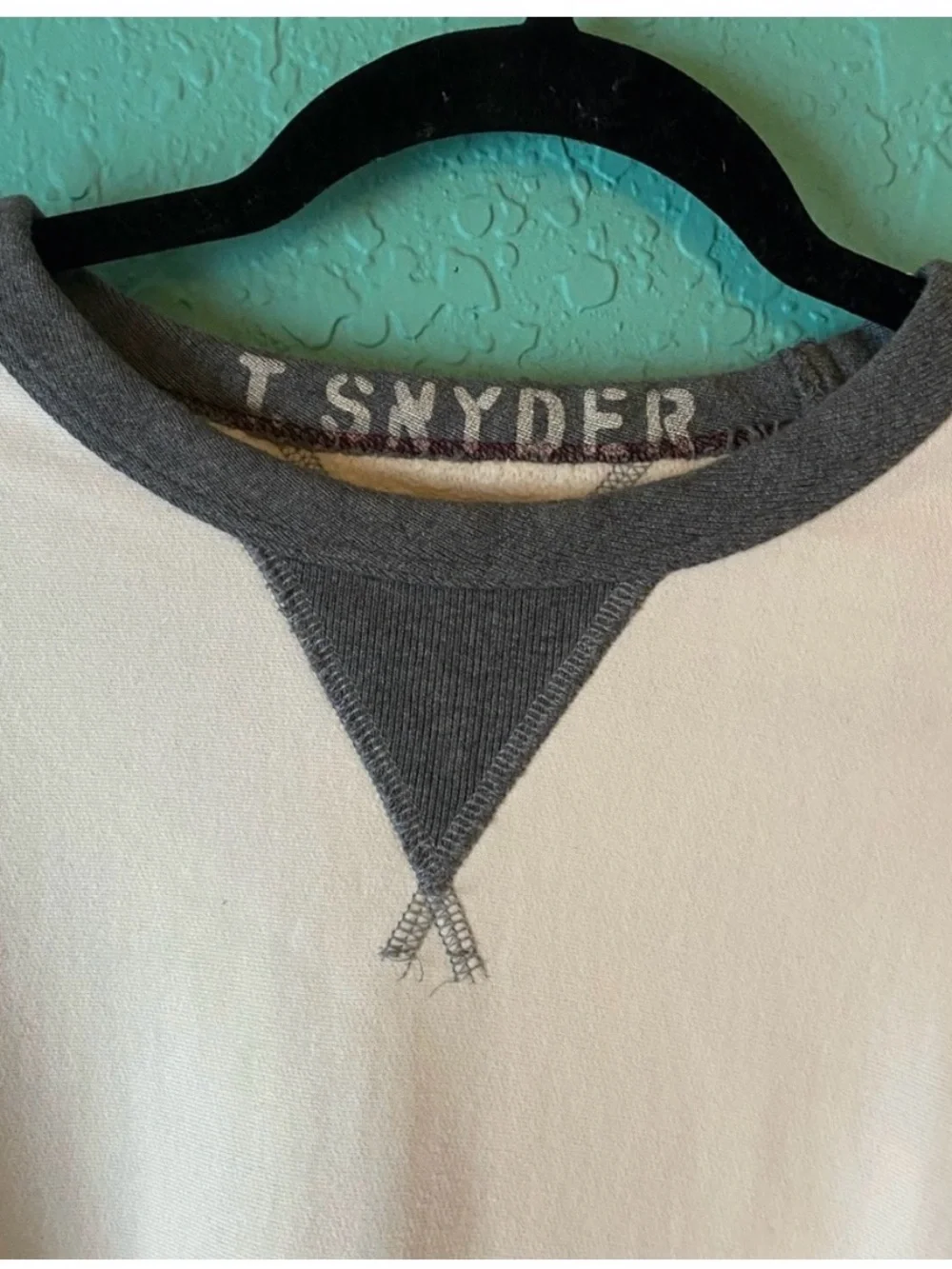 Vintage Champion x T Snyder   Two-Tone Crewneck